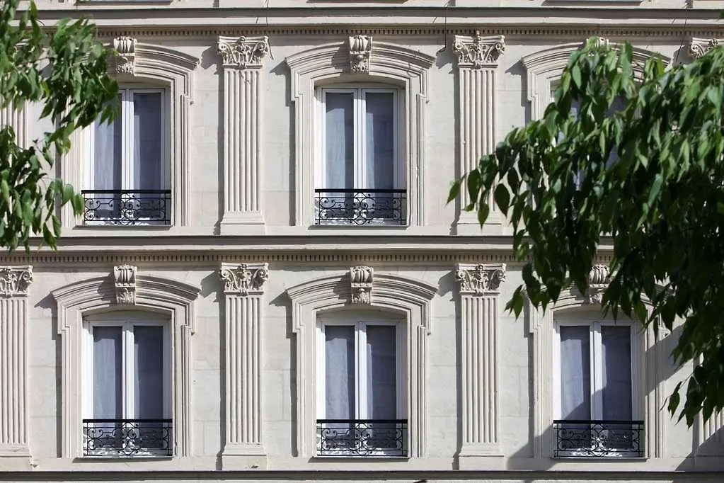 Hotel Alize Montmarte باريس